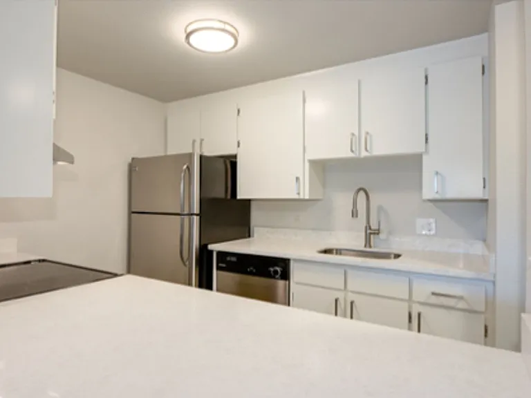 D14 Apartments — Photo 31