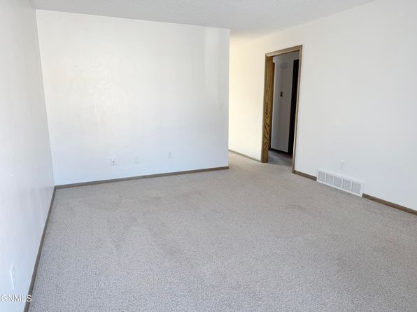 bismarck-north-dakota-447600754 picture