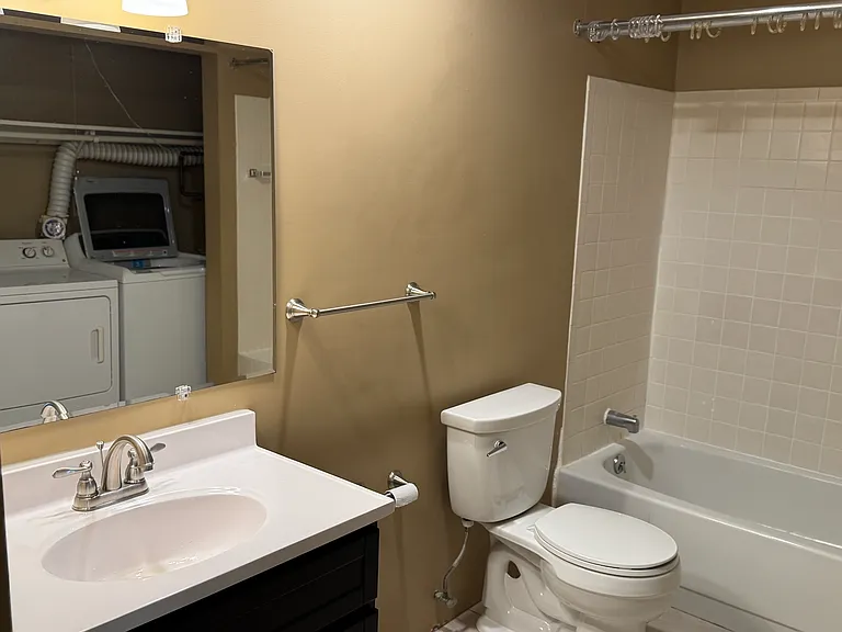 50 Silver Hill Ln — Photo 10
