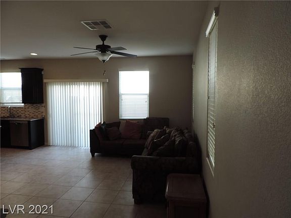 3rd image of 5668 Bishop Flowers St