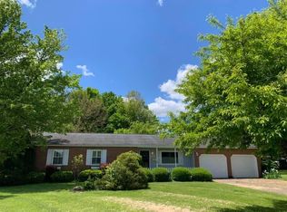 675 Franklin Dr, Greenfield, OH 45123