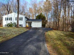 39 Kaatskill Way, Ballston Spa, NY 12020