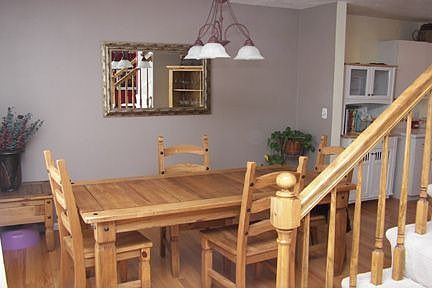 3rd image of 94 Settlers Ln
