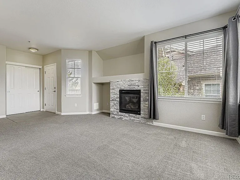 23515 E Platte Dr #D — Photo 3