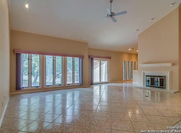 5th image of 8000 W DONORE PL #4