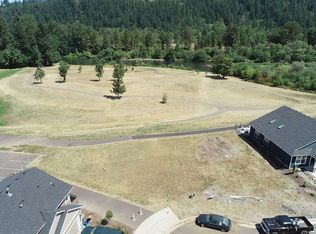 2297 Robbins Way, Lebanon, OR 97355