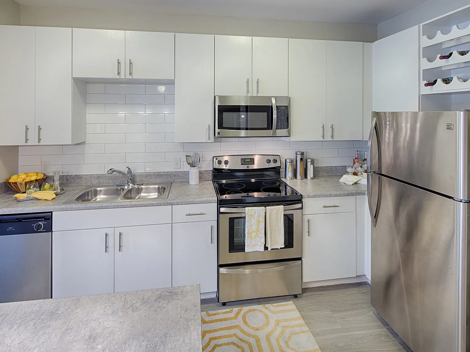 Capital Creek at Heritage Apartments — Photo 2