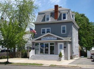 1188 Main St, Wakefield, MA 01880