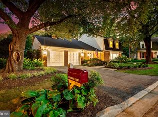 1 Kengate Ct, Baltimore, MD 21212