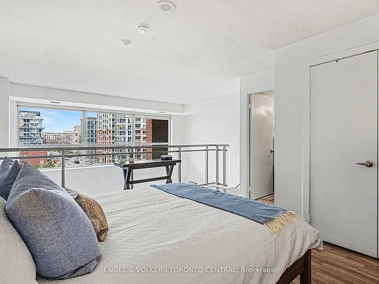 80 Western Battery Rd #207 — Photo 10