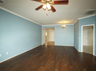 907 Mazatlan Ct, Arlington, TX 76002