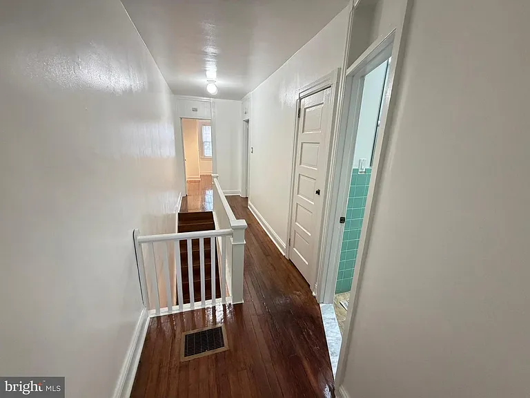 1535 Willow St — Photo 18