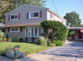 53 Weidner Ave, Oceanside, NY 11572