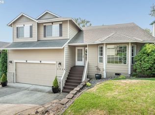 346 SW 27th Way, Troutdale, OR 97060