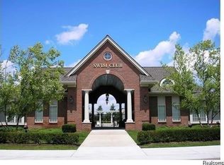 13107 Chesapeake Cir, COMMERCE TOWNSHIP, MI 48390