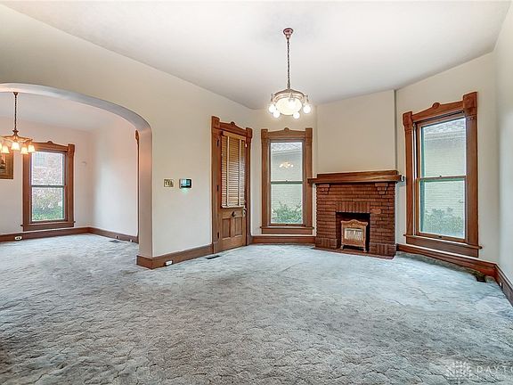 4th image of 620 McLain St