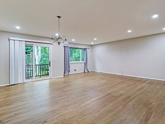 4th image of 38 Park St #E
