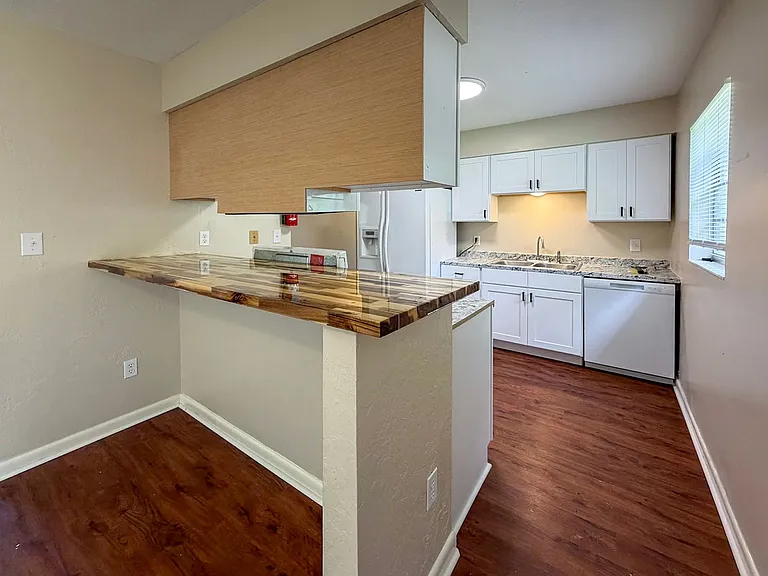 13625 NW 141st Pl — Photo 9