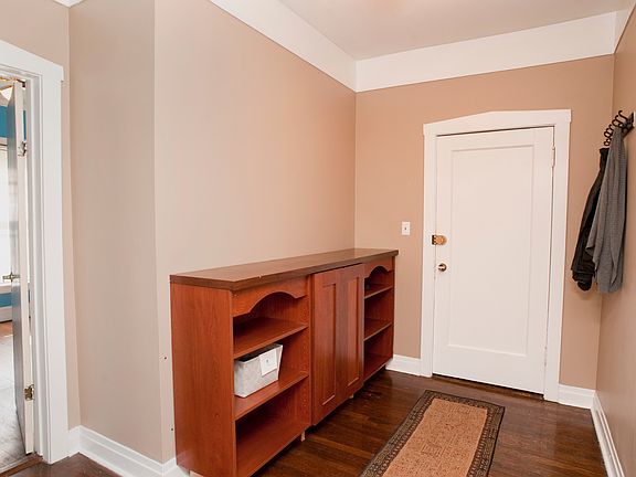 3rd image of 1138 Washington Blvd APT 1