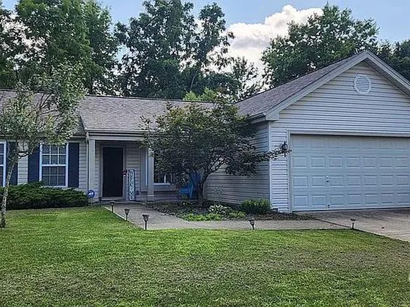 1567 Appletree Dr, Amelia, OH 45102