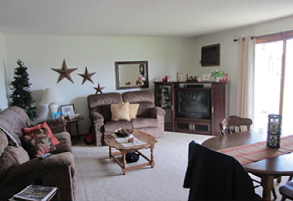 Picture is of a similar unit.