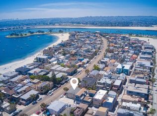2817 Mission Blvd, San Diego, CA 92109