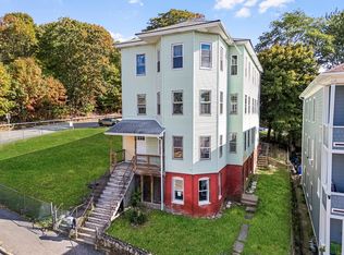 40-42 Merrifield St, Worcester, MA 01605