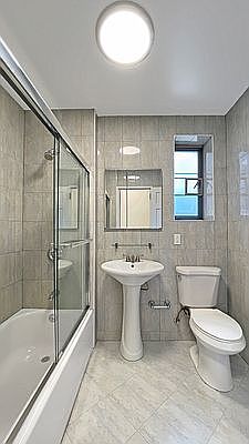 4th image of 150 Greenway Ter APT 57W