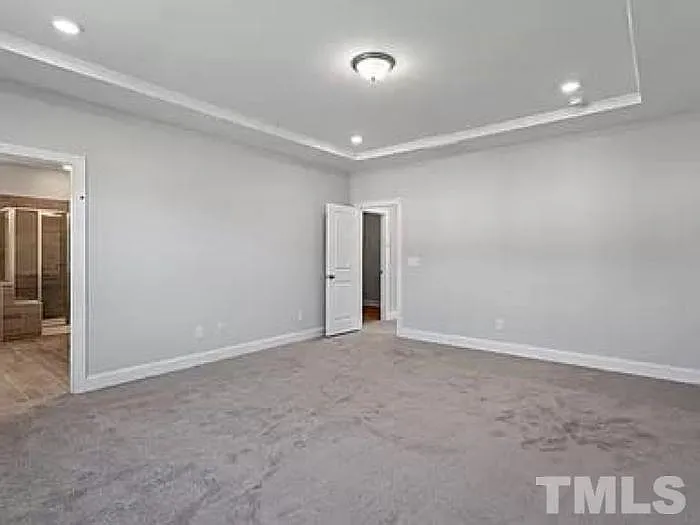 2237 Jollay St — Photo 18