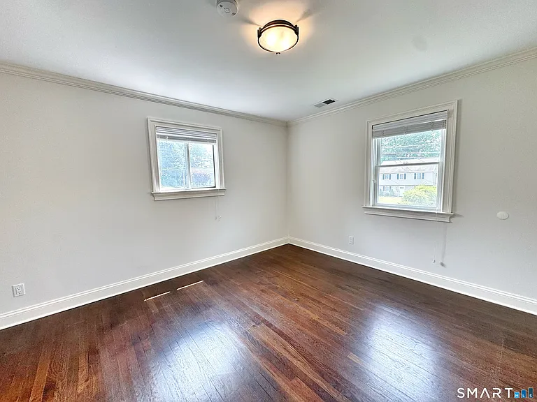 10 Harvann Rd — Photo 13