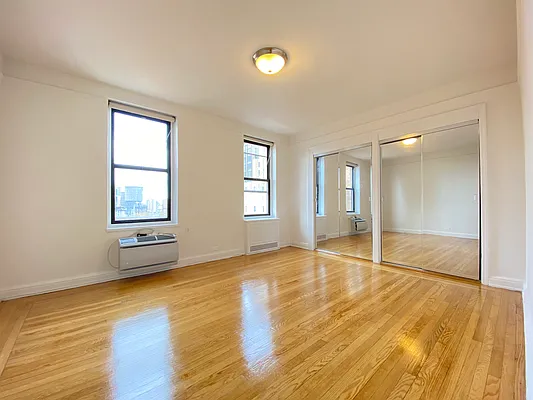 Rented by Compass | media 2