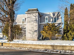 324 Railroad St, Hudson, MI