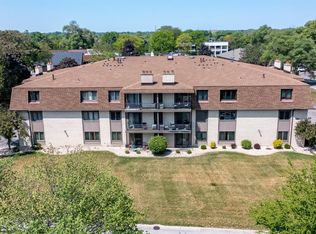 633 South St APT 206, Munster, IN 46321