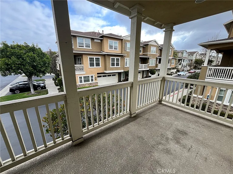 1800 Oak #318 — Photo 19
