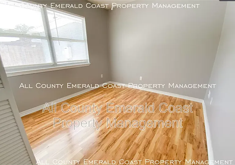 521 Marlowe Dr — Photo 17