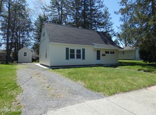 371 Bradford Rd, Schenectady, NY 12304