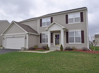 39411 Crofton Ln, Beach Park, IL 60083