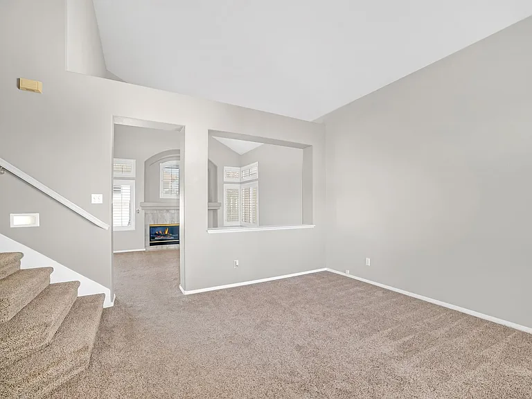 8133 Kentshire Dr — Photo 4
