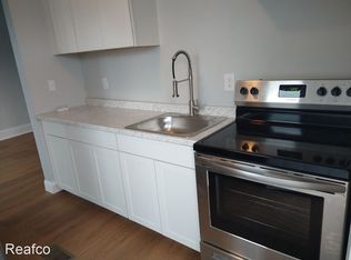 669 E 5th Ave #10754176, Columbus, OH 43201