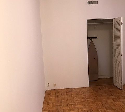 4th image of 2322 N Wayne Avenue # Fl 2nd