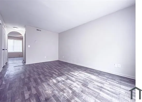 128 Langley Dr #C — Photo 4
