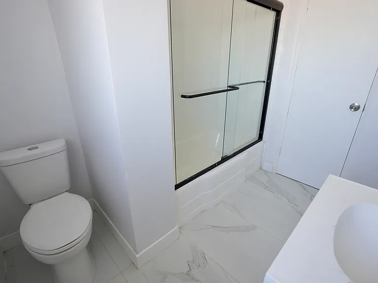 4545 W Columbia Way — Photo 12