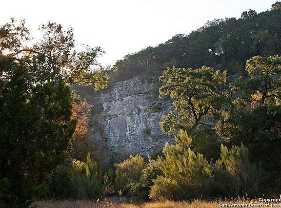 5th image of 17711 Bellini Hill