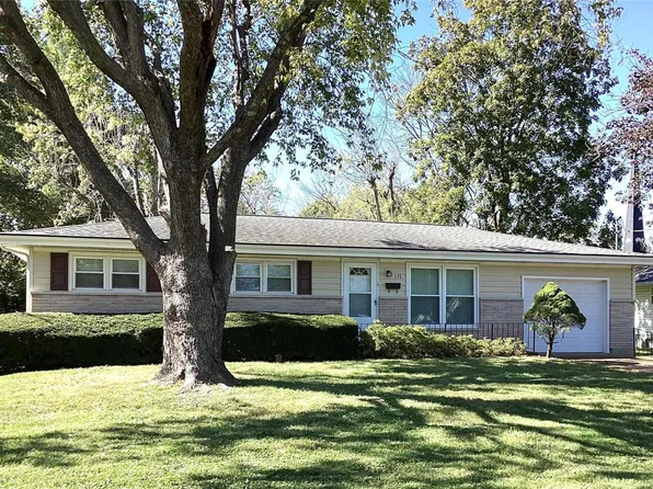 115 Vincent St, Pacific, MO 63069