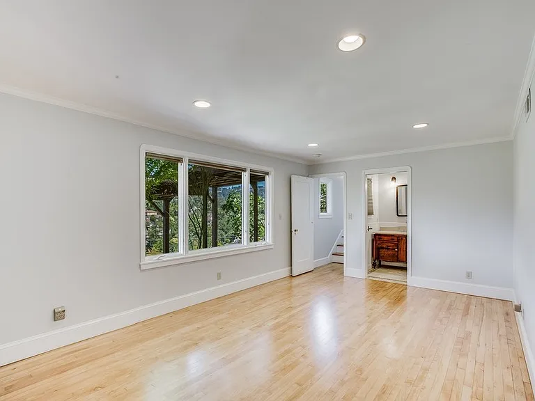 816 Everett Ave — Photo 18