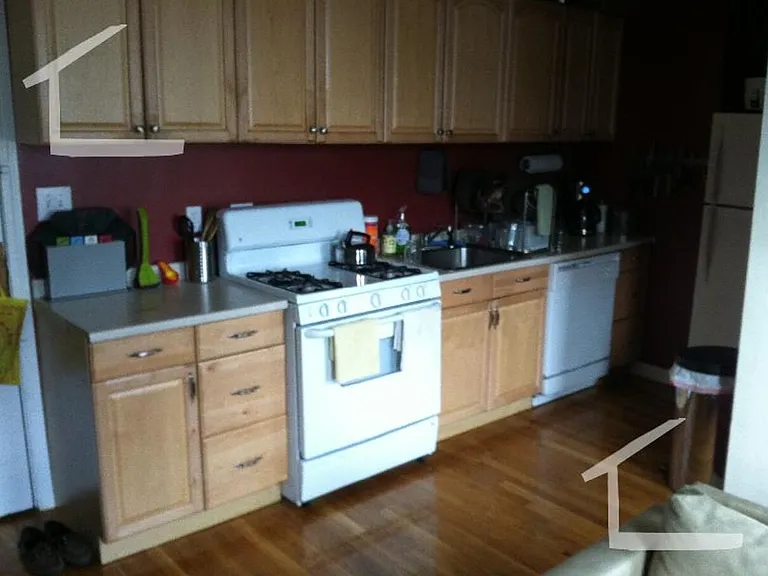 447 Park Dr #1 — Photo 8