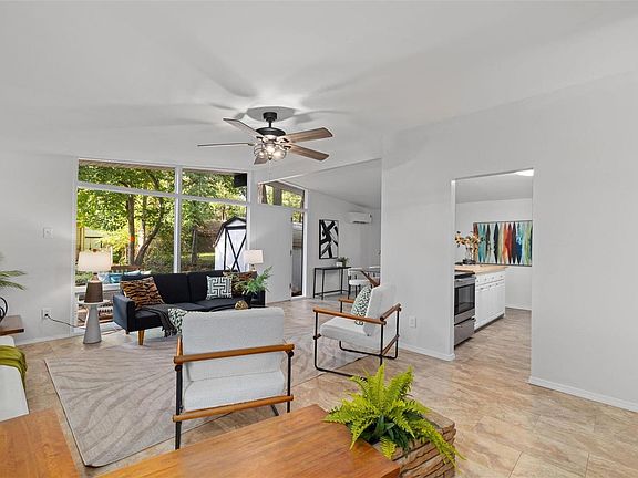 4th image of 50 Taney Dr