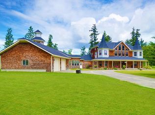 411 Volunteer Rd, Oak Harbor, WA 98277