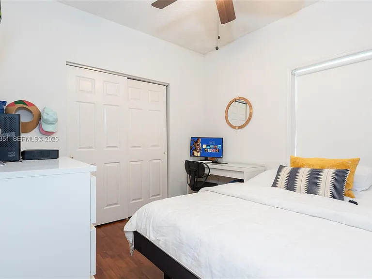 4123 Sapphire Bnd — Photo 49