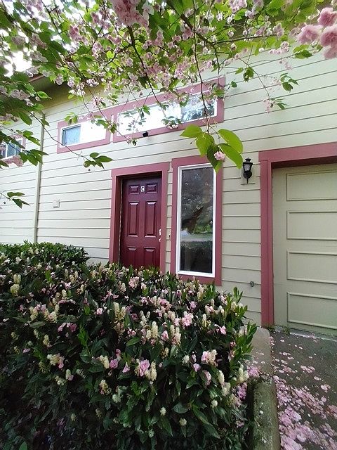 1st image of 17314 44th Ave W APT C